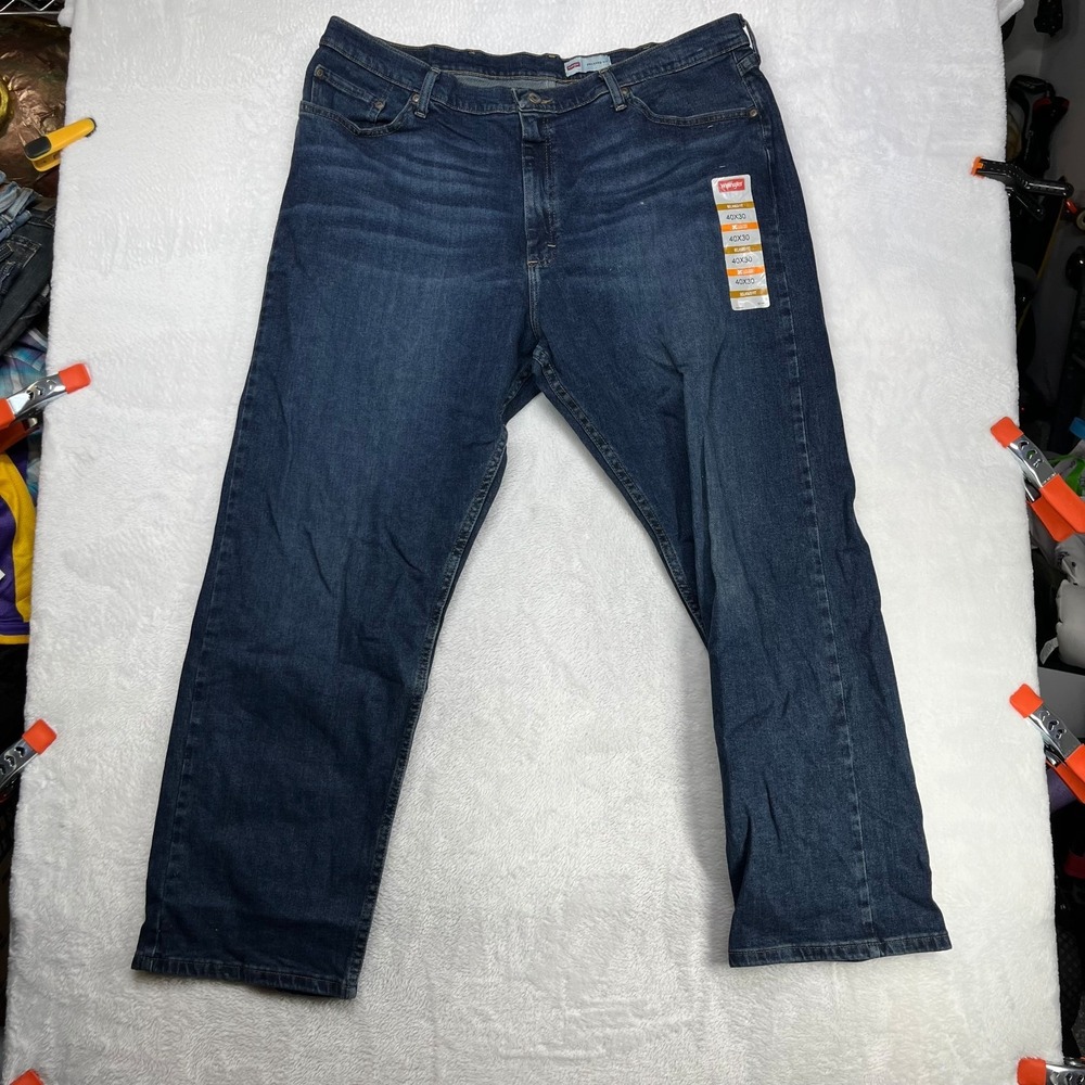 Wrangler Relaxed Fit Jeans Men's Blue Denim Pockets Classic Zip Fly 40X29 - NWT - Picture 1 of 12